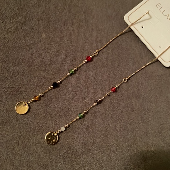 Earring - Picture 3 of 3